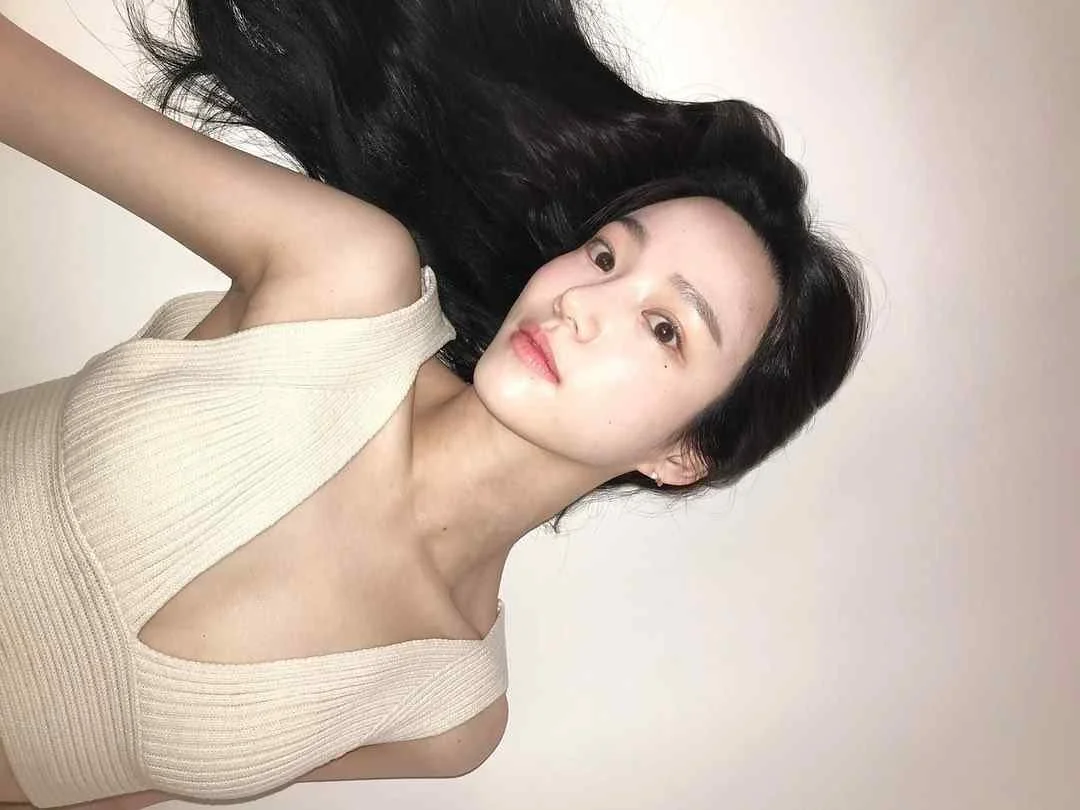 Lee Yu Bi - lee-yu-bi-34.webp